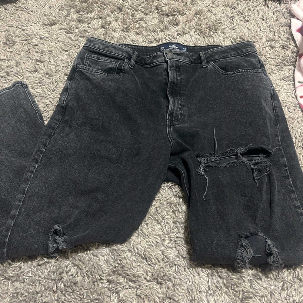 Men's Black Distressed Jeans
